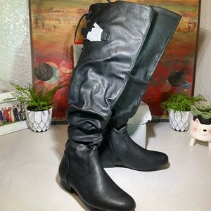 DREAM PAIRS Women's Colby Black Pu Over The Knee Pull On Boots - 6.5 M US